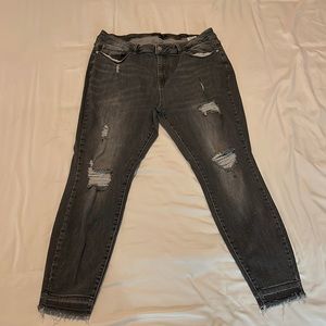 Judy Blue distressed high rise jeans
